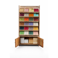 POS- Display befüllt mit 24 attraktiven Sorten Savon de Marseille SLP125-Serie
